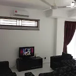 Comfort Holiday Home @ Bukit Indah
